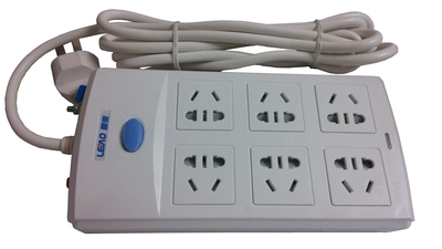 星雷傲电源防雷插座 LA-CZ-6P